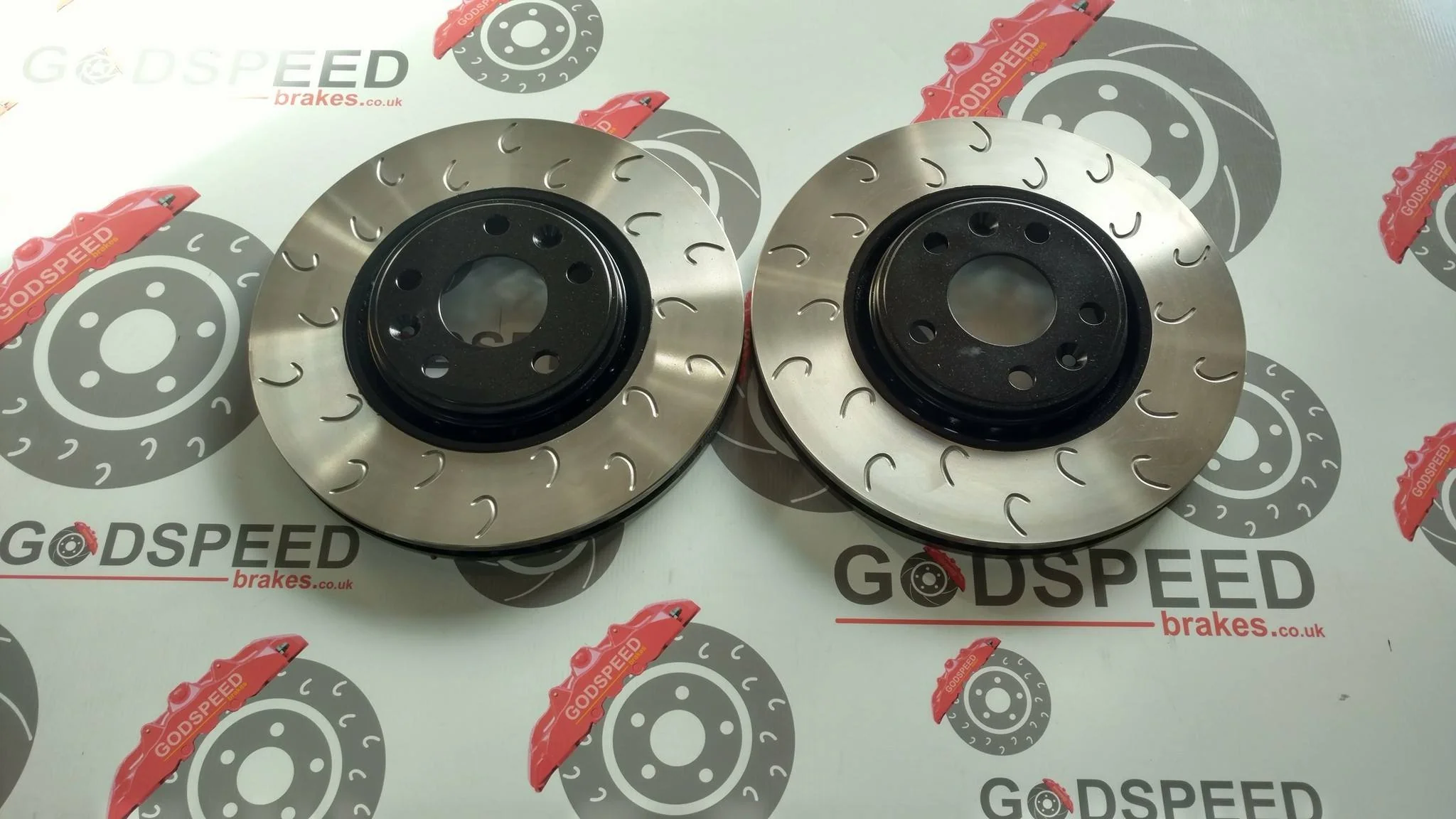 Renault Clio 4 RS Front Discs - Image 2