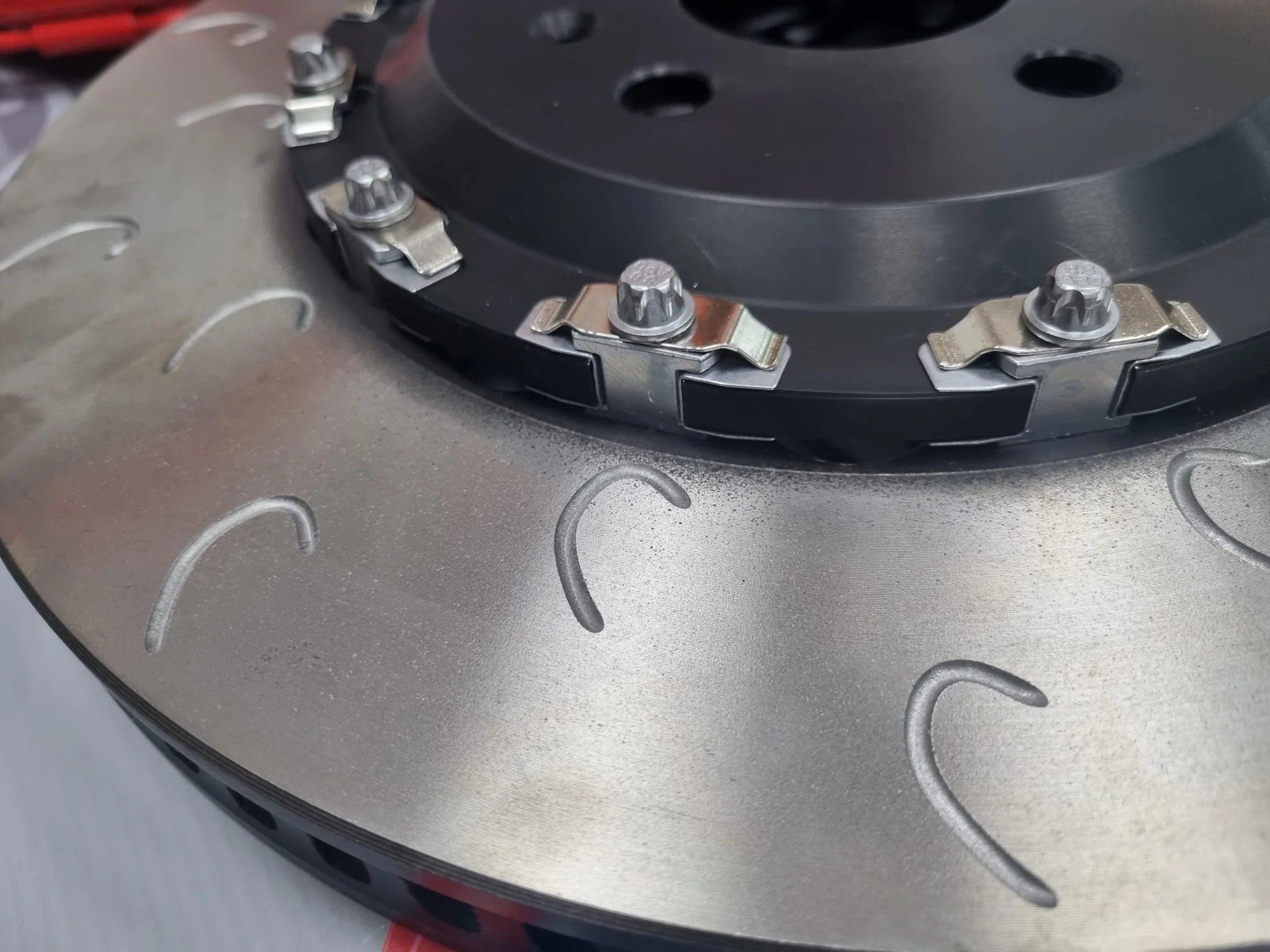 VW Golf 7/7.5 R/vRS/Cupra/S3 MQB 356mm 4 Pot Kit - Image 4
