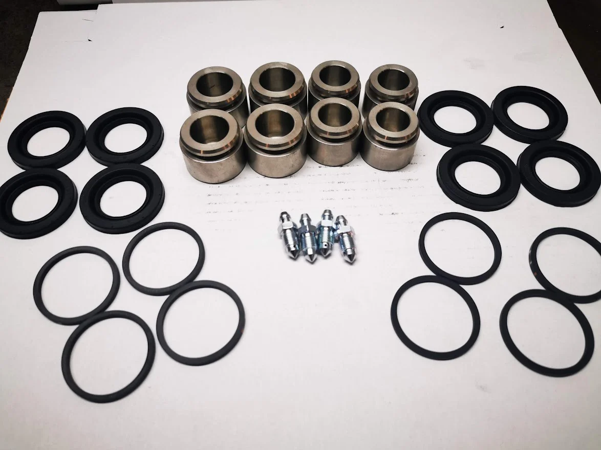 Seat Leon Cupra R Front Caliper Rebuild Kit